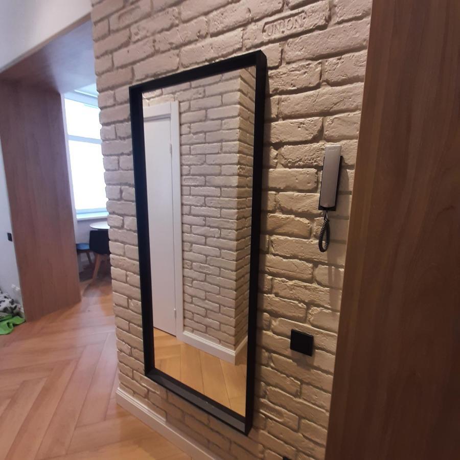 Простора І Вишукана Квартира В Самому Серці Львова Lviv Exterior foto